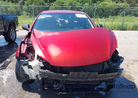 2013 Hyundai Elantra Gls z USA, uszkodzony, nr VIN 5NPDH4AE5DH284181